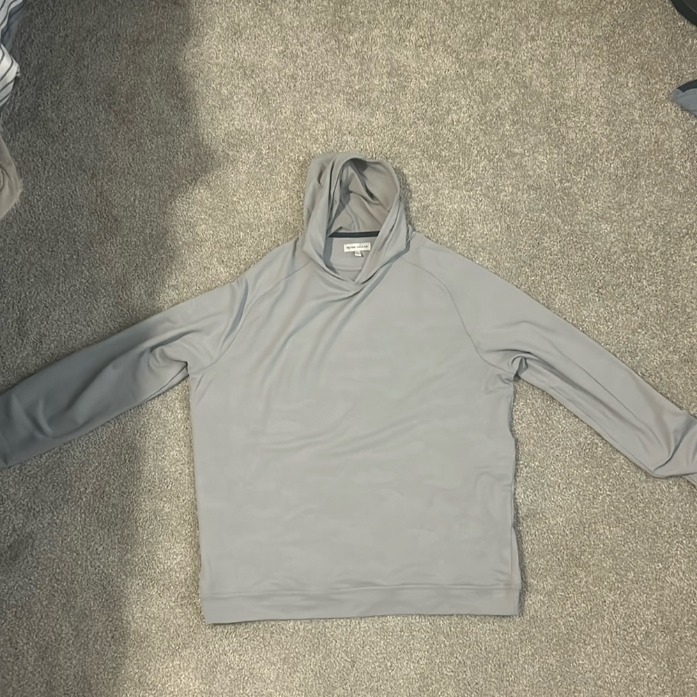 NWOT. Peter Millar Pine Log Cam Performance hoodie. Smoke free, no pets!